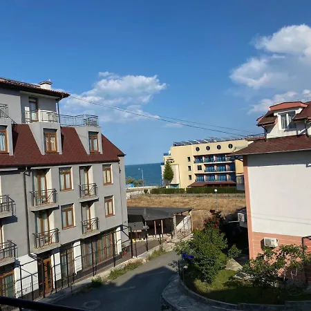 Affittacamere Йоана Ravda
